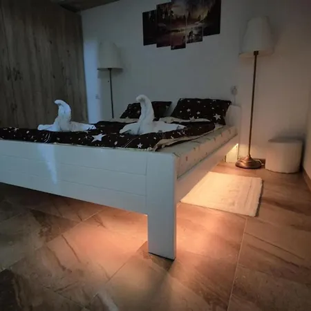 דירה Tiski Labud Bečej